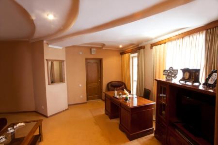 Кристалл Гостиница