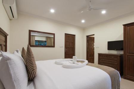 Отель Seashell Suites & Villas в Кандолим - Индия