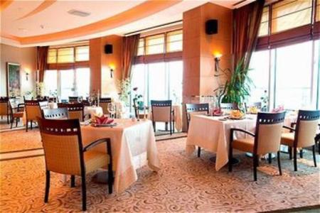 Отель Wyndham Grand Izmir Ozdilek  в Измир - Турция