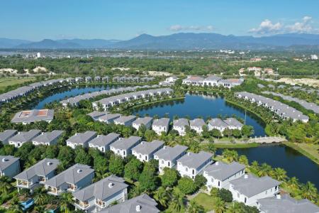 Отель Melia Vinpearl Cam Ranh Beach Resort в Нячанг - Вьетнам