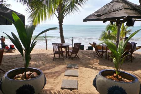 Отель Frangipani Beach Villa в Тангалле - Шри-Ланка