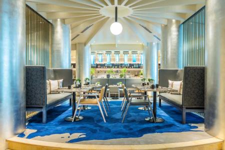 Отель Radisson Blu Hotel Ajman в Аджман - ОАЭ