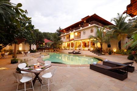 Отель Amritara Aura Spa Retreat Goa в Мандрем - Индия