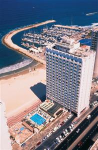 Отель Crowne Plaza Tel Aviv Beach в Тель-Авив - Израиль