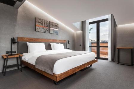 Отель IOTA Hotel Tbilisi в Тбилиси - Грузия