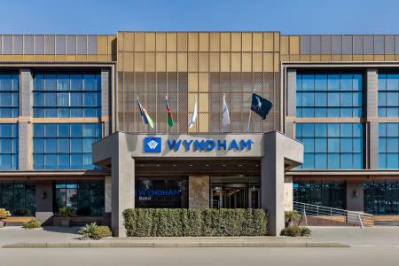 Отель Wyndham Baku в Баку - Азербайджан