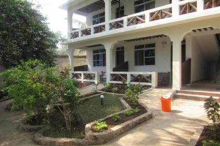 Отель Baraka Beach Bungalows в Нунгви - Танзания