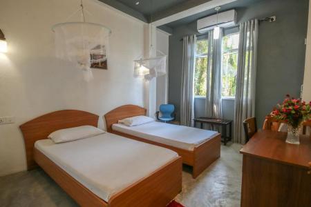 Отель Holiday Inn Unawatuna в Унаватуна - Шри-Ланка