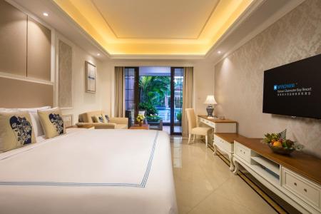 Отель Wyndham Hainan Clearwater Bay Resort в Санья - Китай