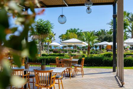 Crystal Springs Beach Hotel