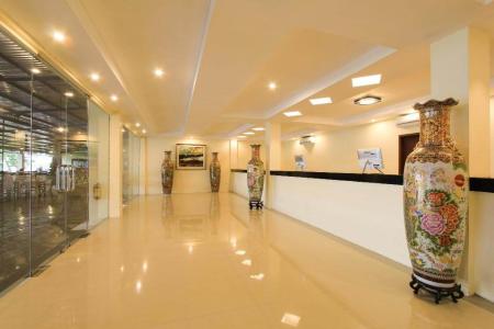 Hotel Ombak Paradise