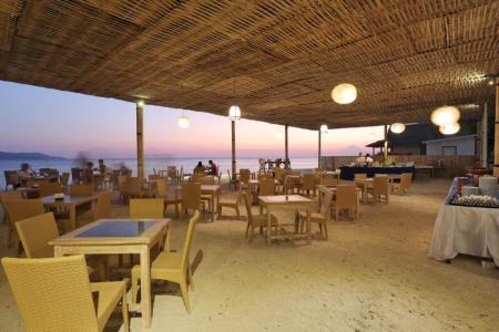 Hotel Ombak Paradise