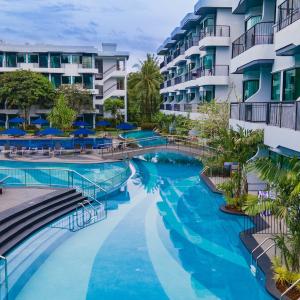 отель Holiday Inn Express Krabi Ao Nang Beach