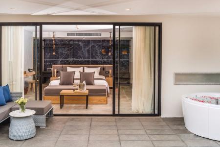 Отель La Vela Khao Lak в Као Лак - Таиланд