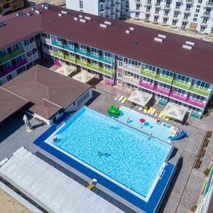 отель Sea Breeze Resort