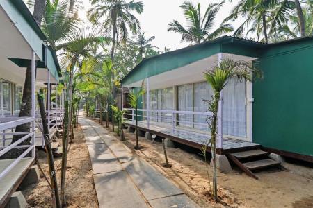 Отель Village Susegat Beach Resort в Морджим - Индия