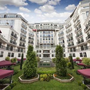 отель CVK Park Prestige Suites