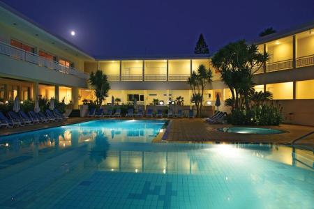 Отель Cynthiana Beach Hotel в Пафос - Кипр