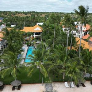 отель Ravenala Muine Resort