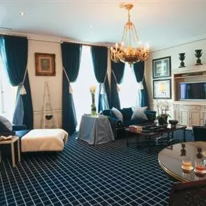 отель D`Angleterre