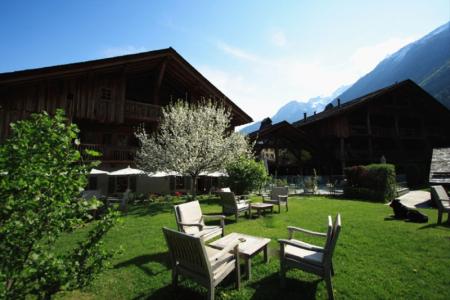 Отель Le Hameau Albert 1er  в Шамони - Франция