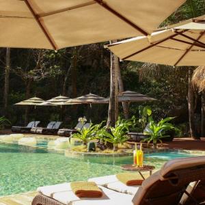 отель Cauayan Island Resort