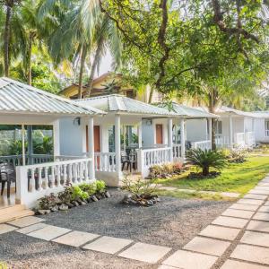 отель La Riviere