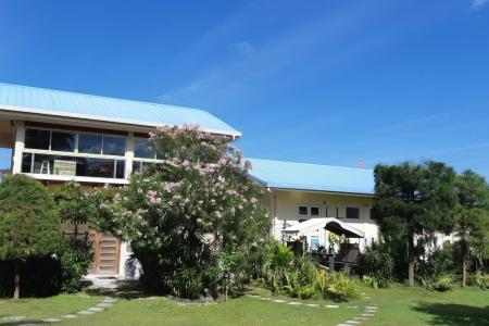 Nazaki Residences Beach Hotel