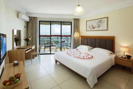 Отель Gentl Grown Sanya Seashore в Дадунхай - Китай