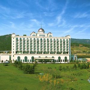 отель Dalian International Finance Conference Center