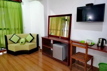 Отель Serenade Beach в Хиккадува - Шри-Ланка