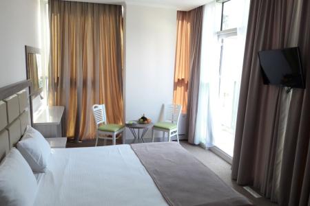 Отель Green Glass в Батуми - Грузия