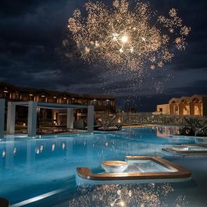 отель Euphoria Resort