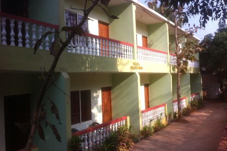 Отель Apricot Inn Miloza Holiday Homes в Мандрем - Индия