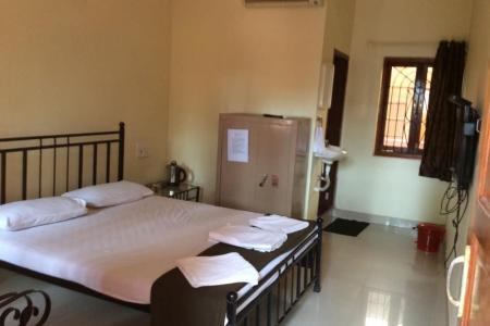 Отель Apricot Inn Miloza Holiday Homes в Мандрем - Индия