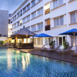 отель Natya Hotel Kuta