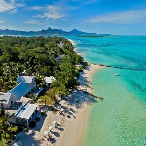 отель Astroea Beach Hotel