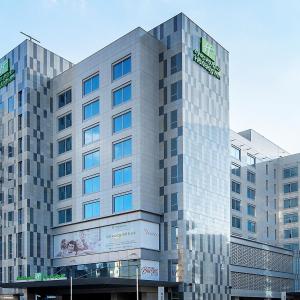 отель Holiday Inn Doha - The Business Park