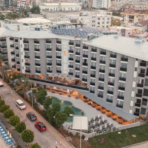 отель Kleopatra Dreams Beach Hotel