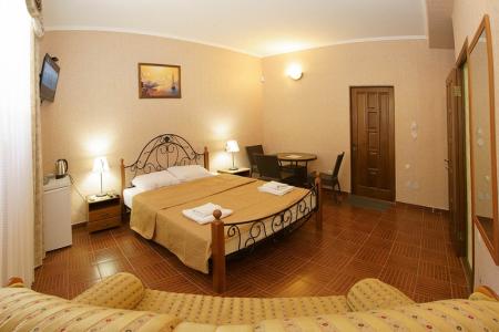 Отель Вилла Аннигора в Алушта - Россия