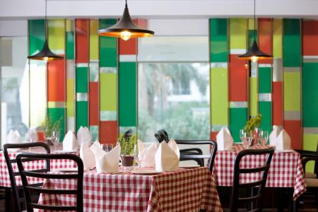 Отель Wyndham Garden Manama в Манама - Бахрейн