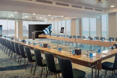 Отель Wyndham Grand Manama в Манама - Бахрейн