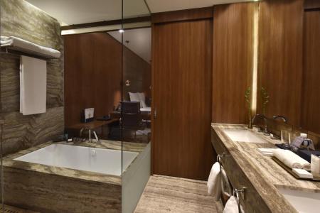 Отель Wyndham Grand Manama в Манама - Бахрейн