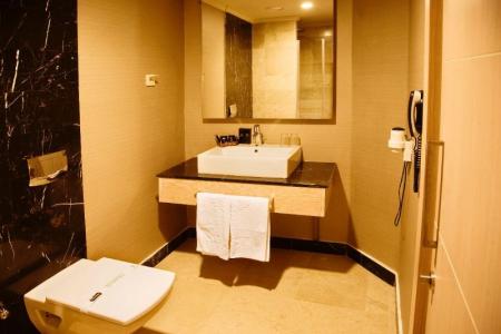 Отель Dark Hill в Лалели - Турция