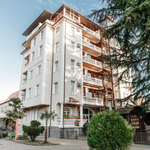 отель Империя (Карла Маркса)