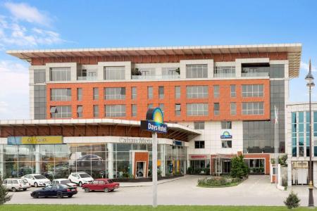 Отель Days Hotel By Wyndham в Баку - Азербайджан