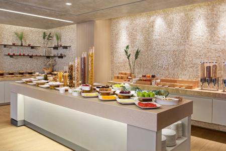 Отель Hyatt Centric Levent Istanbul в Бешикташ - Турция