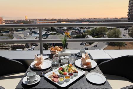 Отель Bricks Airport Hotel Istanbul в Бахчелиэвлер - Турция