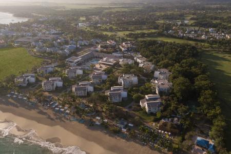 Emotions By Hodelpa Playa Dorada