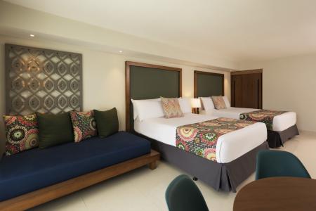 Emotions By Hodelpa Playa Dorada